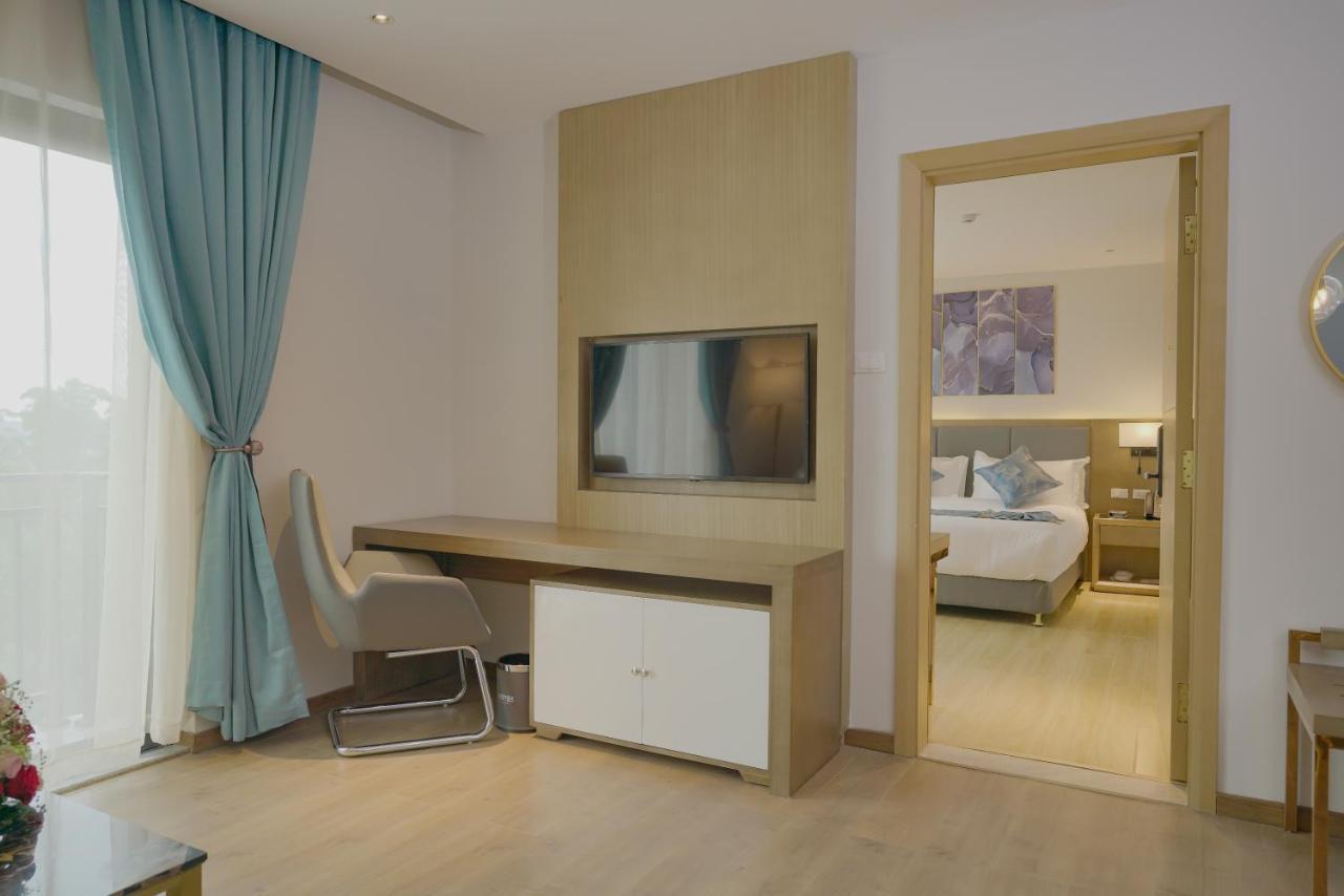 Stay Easy Plus Hotel แอดดิสอาบาบา ภายนอก รูปภาพ